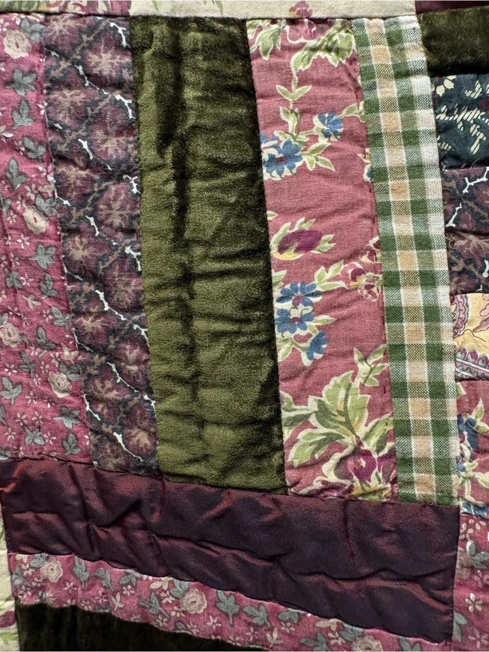 Vintage The Company Store Patchwork Cabin Quilt Velvet and Cotton